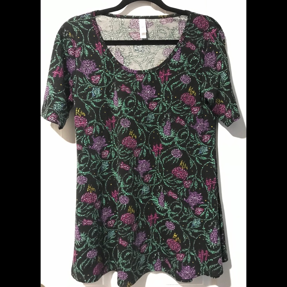 LuLaRoe short sleeve